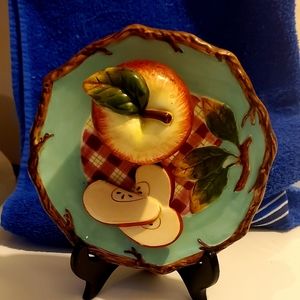 Vintage "Country Apple" decor plate